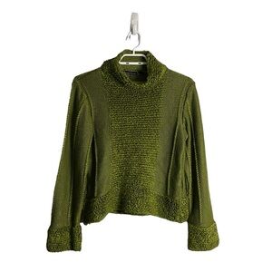 Razzle Dazzle Women's Green Sherpa Patterned Turtleneck Sweater